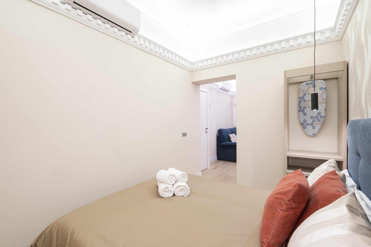 Reformado Decorado Centrico 1 Dormitorio Madrid Esterno foto